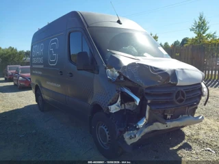 MERCEDES-BENZ MERCEDES-BENZ SPRINTER 1500 STANDARD ROOF 4-CYL GAS