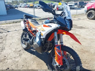 KTM KTM 890 ADVENTURE R