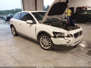 VOLVO VOLVO C30 T5/T5 R-DESIGN
