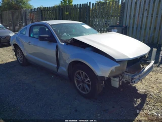 FORD FORD MUSTANG V6 DELUXE/V6 PREMIUM