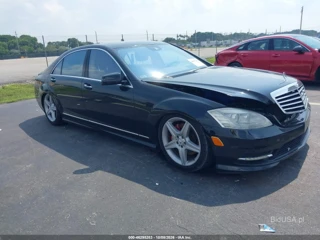 MERCEDES-BENZ MERCEDES-BENZ S 550