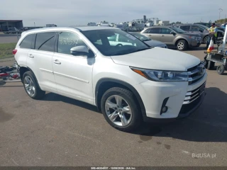 TOYOTA TOYOTA HIGHLANDER LIMITED