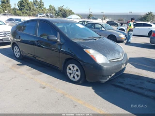 TOYOTA TOYOTA PRIUS
