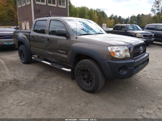 TOYOTA TOYOTA TACOMA BASE V6