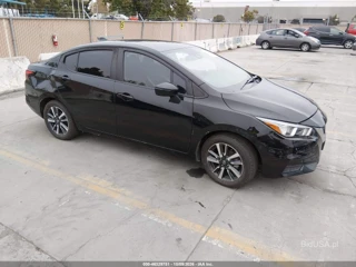 NISSAN NISSAN VERSA SV XTRONIC CVT