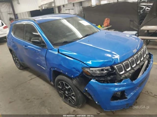 JEEP JEEP COMPASS LATITUDE FWD