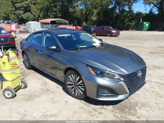 NISSAN NISSAN ALTIMA SV FWD