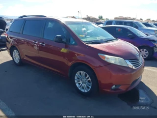 TOYOTA TOYOTA SIENNA XLE V6 8 PASSENGER