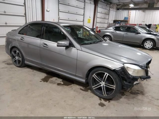MERCEDES-BENZ MERCEDES-BENZ C 300 LUXURY/SPORT
