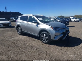 TOYOTA TOYOTA RAV4 XLE