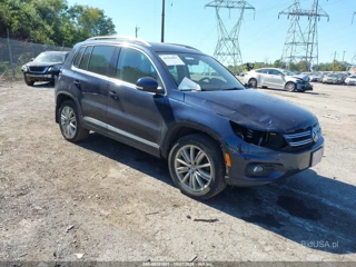 VOLKSWAGEN VOLKSWAGEN TIGUAN SE
