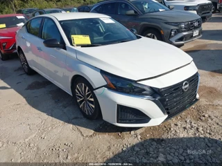 NISSAN NISSAN ALTIMA SV FWD