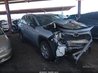 TOYOTA TOYOTA RAV4 HYBRID LE