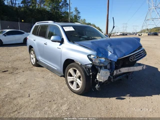 TOYOTA TOYOTA HIGHLANDER LIMITED