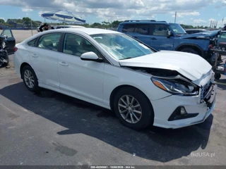 HYUNDAI HYUNDAI SONATA SE