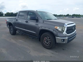 TOYOTA TOYOTA TUNDRA SR5 5.7L V8