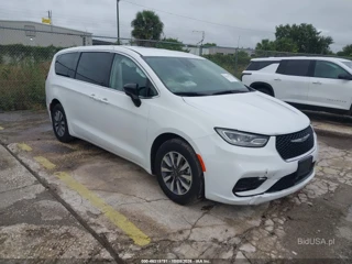 CHRYSLER CHRYSLER PACIFICA HYBRID SELECT