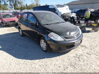 NISSAN NISSAN VERSA 1.8S