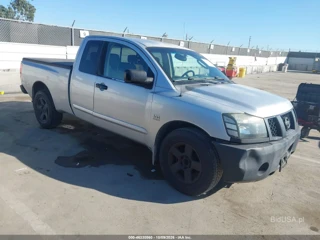 NISSAN NISSAN TITAN SE