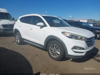HYUNDAI HYUNDAI TUCSON SE