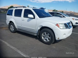 NISSAN NISSAN PATHFINDER SV