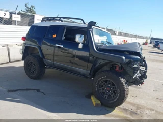 TOYOTA TOYOTA FJ CRUISER