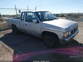 NISSAN NISSAN TRUCK KING CAB SE