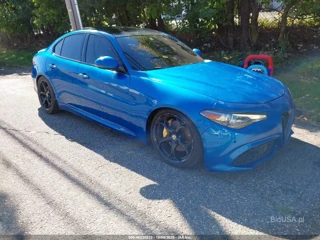 ALFA ROMEO ALFA ROMEO GIULIA TI SPORT AWD