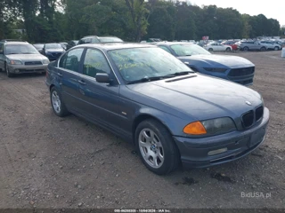 BMW 330I