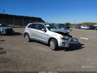 MITSUBISHI MITSUBISHI OUTLANDER SPORT ES