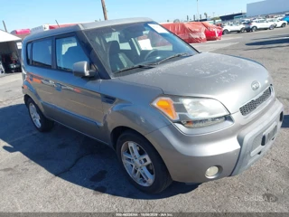 KIA KIA SOUL +