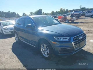 AUDI AUDI Q5 2.0T PREMIUM/2.0T TECH PREMIUM