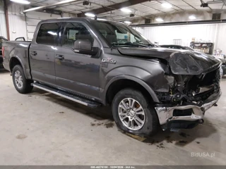 FORD FORD F-150 LARIAT