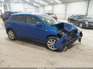 MITSUBISHI MITSUBISHI OUTLANDER SPORT ES
