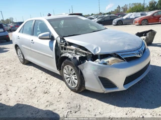 TOYOTA TOYOTA CAMRY HYBRID LE