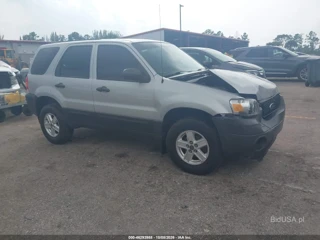 FORD FORD ESCAPE XLS