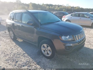 JEEP JEEP COMPASS LATITUDE FWD