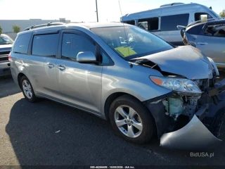 TOYOTA TOYOTA SIENNA LE V6 8 PASSENGER