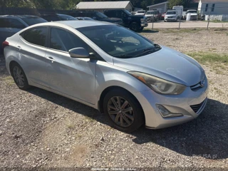 HYUNDAI HYUNDAI ELANTRA SE