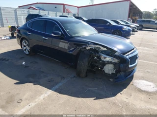INFINITI INFINITI Q70 3.7