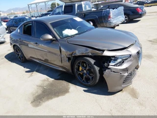 ALFA ROMEO ALFA ROMEO GIULIA TI SPORT RWD