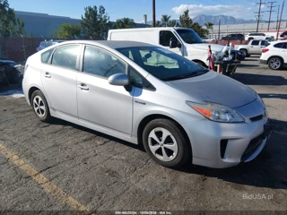 TOYOTA TOYOTA PRIUS TWO