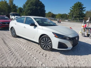 NISSAN NISSAN ALTIMA SV FWD