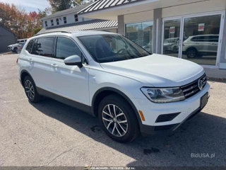 VOLKSWAGEN VOLKSWAGEN TIGUAN 2.0T SE/2.0T SE R-LINE BLACK/2.0T SEL