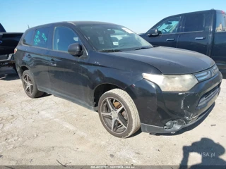 MITSUBISHI MITSUBISHI OUTLANDER ES