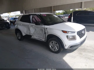 HYUNDAI HYUNDAI VENUE SE