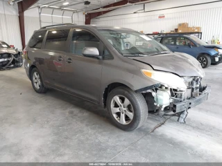 TOYOTA TOYOTA SIENNA LE 8 PASSENGER
