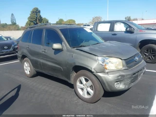 TOYOTA TOYOTA RAV4