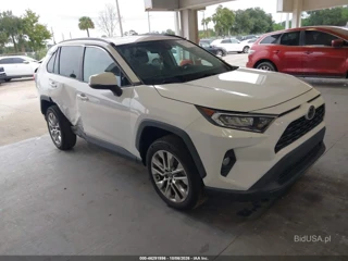 TOYOTA TOYOTA RAV4 XLE PREMIUM