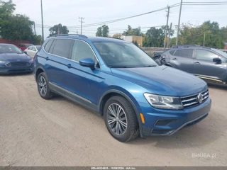 VOLKSWAGEN VOLKSWAGEN TIGUAN 2.0T SE/2.0T SEL